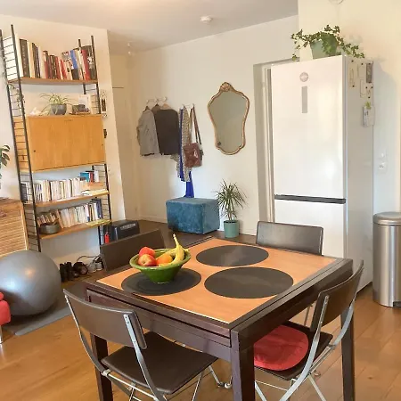 Douglas Apartment *