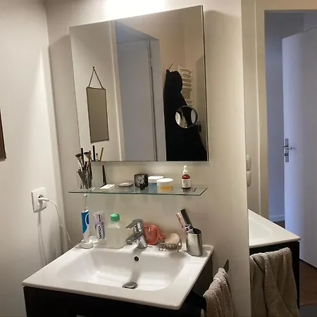 Douglas Apartment *